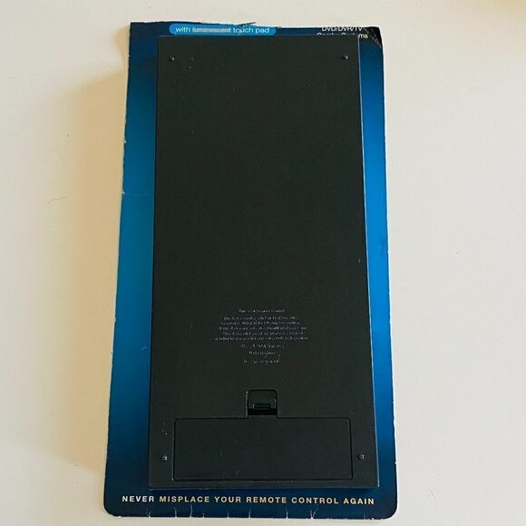 Emerson universal smart extra large jumbo TV remote controller luminescent touch - Picture 2 of 4